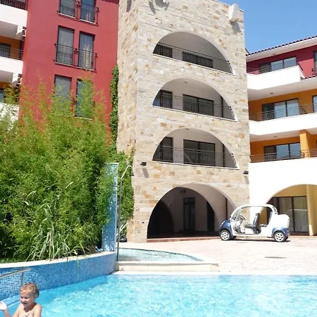 Deluxe Marina Cape 4 Stars Complex 33 6 أهيلوي