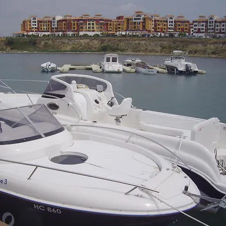 Deluxe Marina Cape 4 Stars Complex 33 6 Apartment Aheloy
