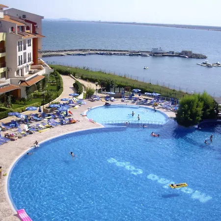 Deluxe Marina Cape 4 Stars Complex 33 6 Apartment *
