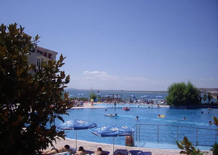 Deluxe Marina Cape 4 Stars Complex 33 6 * Aheloy